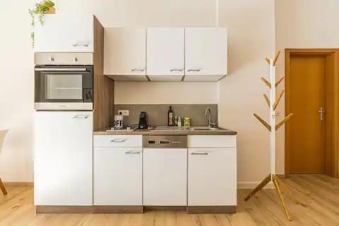 Ruhige Und Stilvolle Wohnung Am Clara-Zetkin-Park Лейпциг Екстер'єр фото